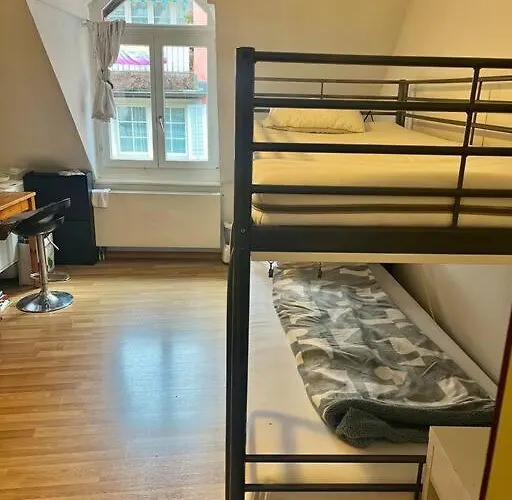 Near Station アパート